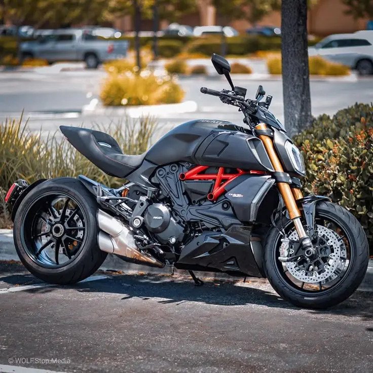 Llanta Michelin 240/45zr 17 Power 6 82w Ducati Diavel - Imagen 5