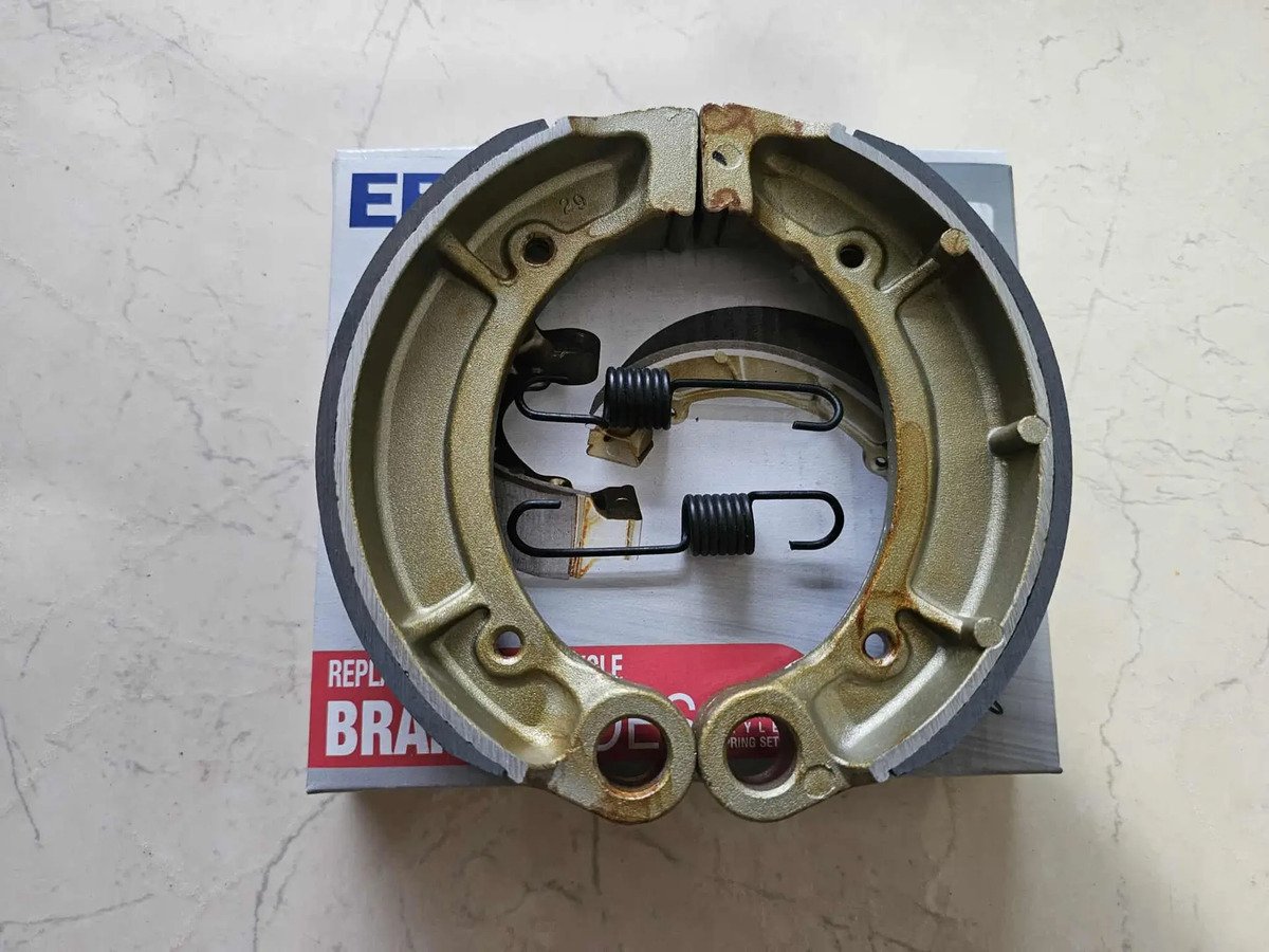 Balatas Traseras Tambor Yamaha Yfm250 Yfm350 Yfm400 Ebc 532 - Imagen 4