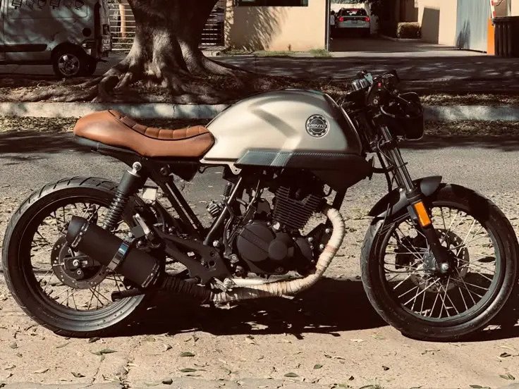 Hule Engrane Trasero Vento Rocketman 250 - Imagen 3