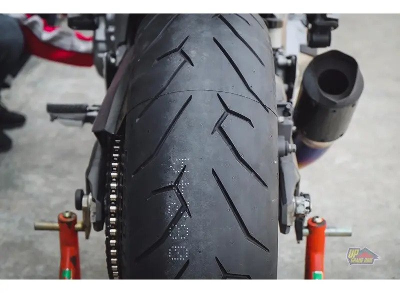 Llanta 180/55 Zr 17120/70-17 Diablo Rosso Ii Pirelli R6r - Imagen 2