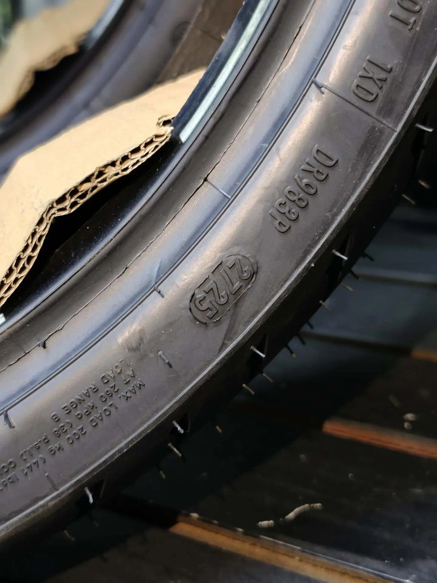 Par De Llantas 150/60-17 Y 110/70-17 Pirelli Angel City - Imagen 4