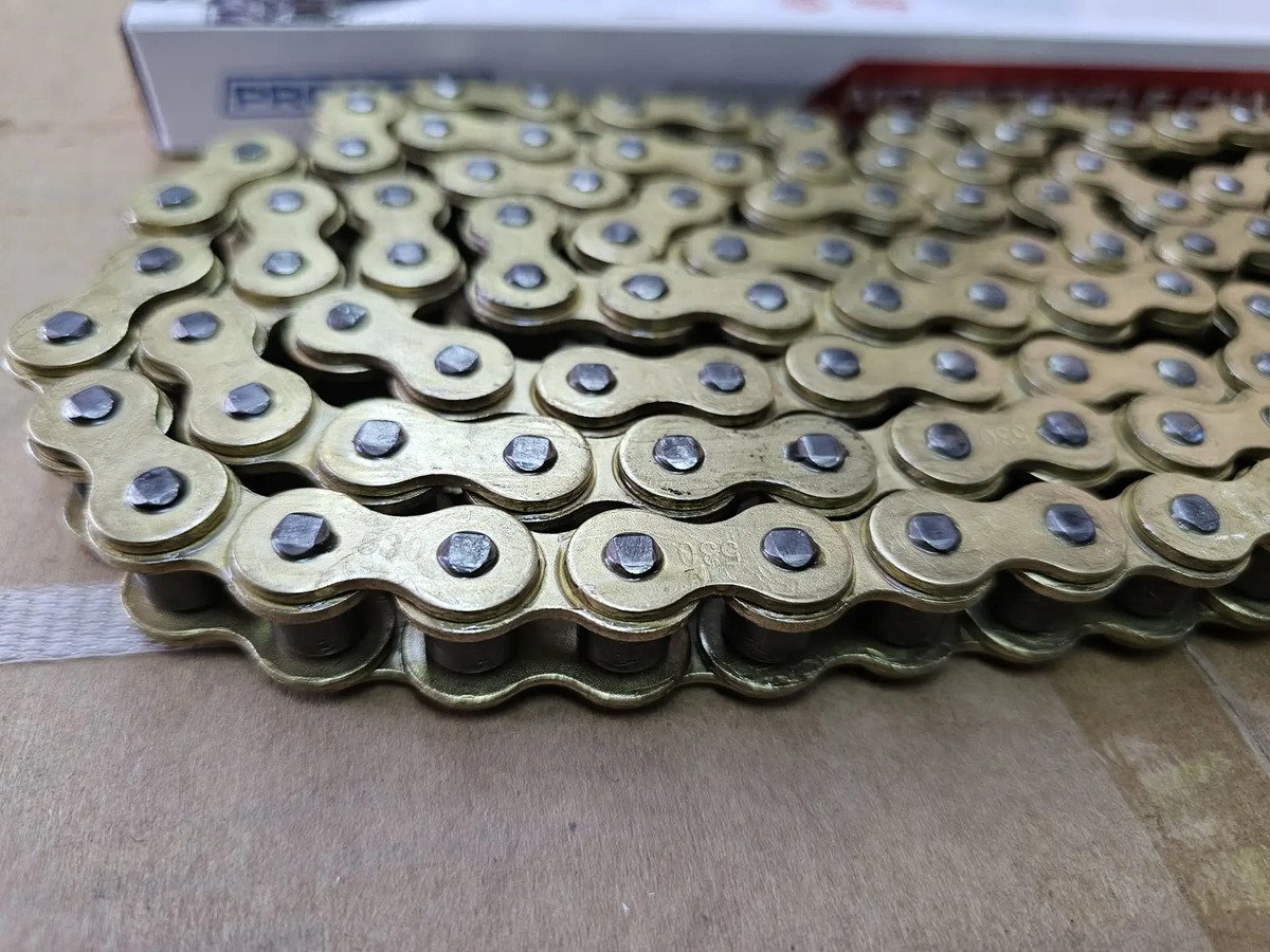 Cadena Promoto 530/116 Dorada R1 1000rr Gsxr 1000 R6s - Imagen 3
