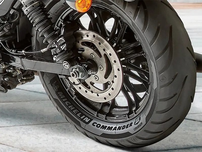Llanta 170/80 B 15 Michelin Commander Iii Crsr - Imagen 3