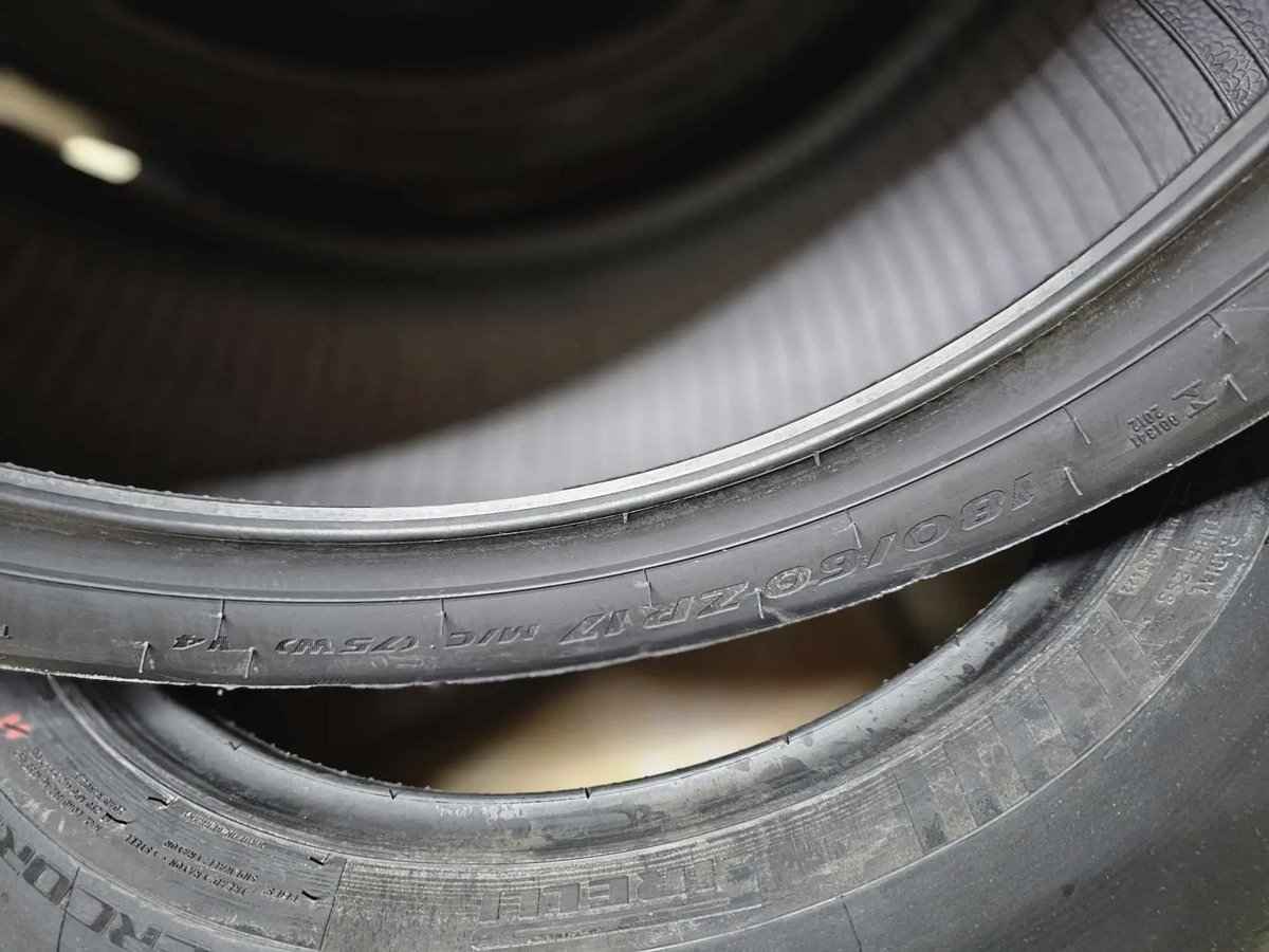 Llantas 180/60zr17 75w & 120/70zr17 58w Super Corsa V4 - Imagen 3
