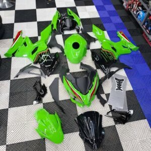 Kit Carenado Kawasaki Ninja 400 (2018-2024) Verde KRT con Tanque y Cúpula