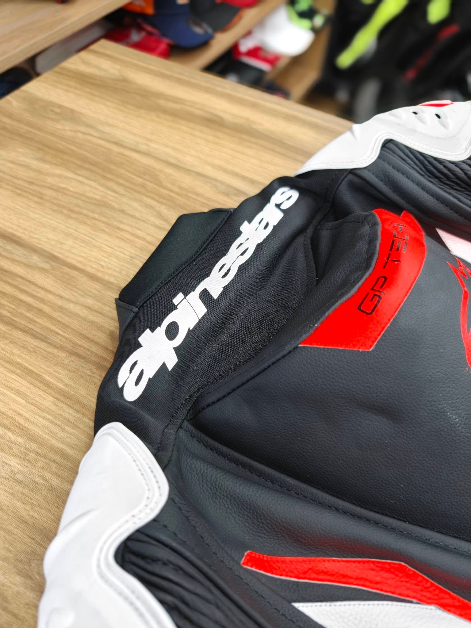 Mono de Cuero para Moto Alpinestars |Traje Deportivo con Protecciones CE - Imagen 9